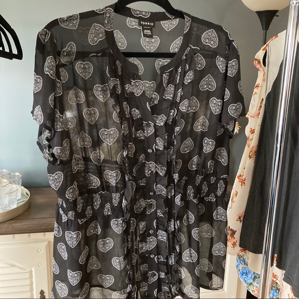 Torrid Black Heart Print Ruffle Tie-Front Blouse